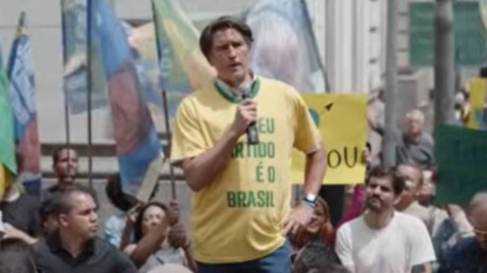 dark-horse-pf-estuda-abrir-inquerito-especifico-sobre-filme-de-bolsonaro-foco-principal-esta-em-cerca-de-r-61-milhoes-que-teriam-sido-transferidos-para-o-fundo-offshore-havengate-foto-divulgacao-tvt-news