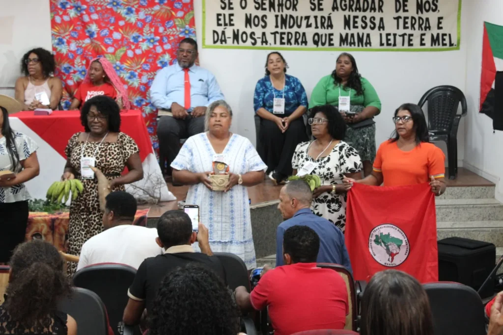 MST realiza 1º Encontro de evangélicos e evangélicas do movimento na Bahia MST realiza 1º Encontro de evangélicos e evangélicas do movimento na Bahia