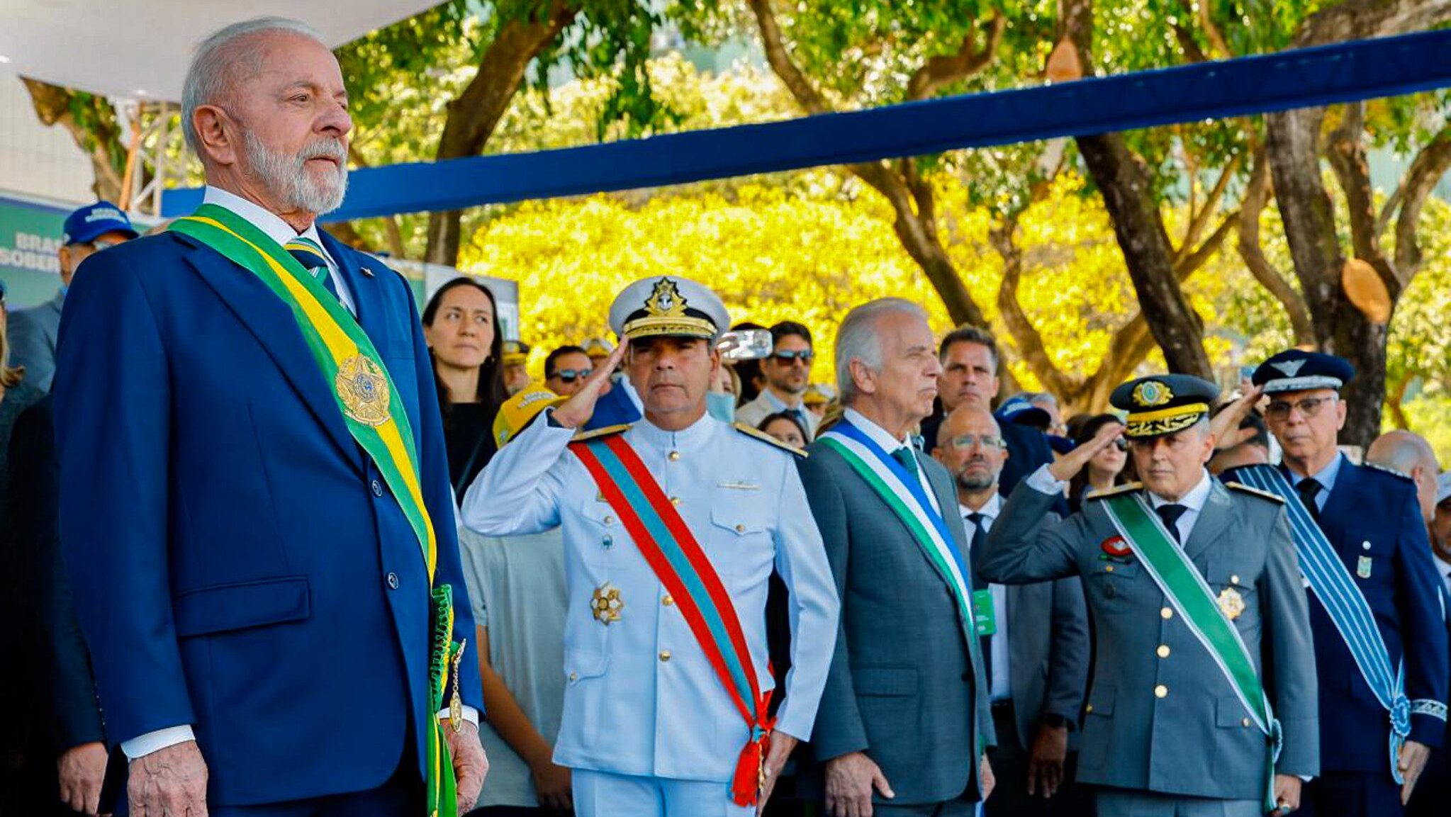 assista-ao-desfile-de-7-de-setembro-assiste-ao-pronunciamento-do-presidente-lula-imagens-do-desfile-de-7-de-setembro-brasil-soberano-fotos-ricardo-stuckert-pr-tvt-news