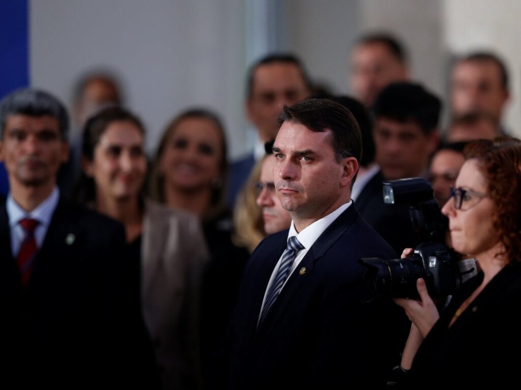 A “Segurança” dos Bolsonaro exposta no Rio