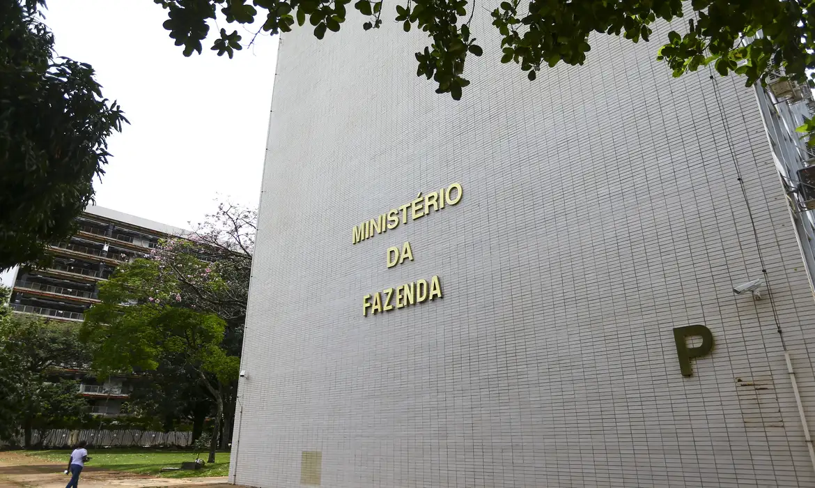 Resolução da Comissão de Valores Mobiliários, autarquia vinculada ao Ministério da Fazenda, determina que as informações da oferta de um CRA sejam “precisas” e “não induzam o investidor a erro” (Foto: Marcelo Camargo/Agência Brasil)