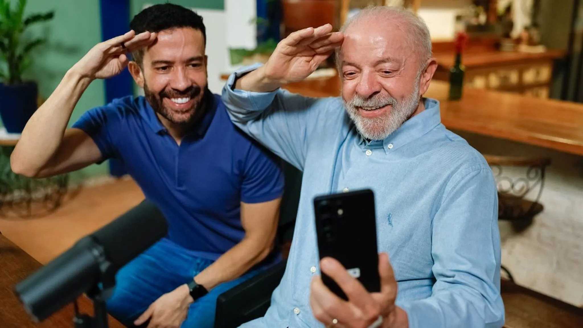 Lula é eleito presidente do Brasil 7 lula-janones-exercito-do-lula-celular-canal-redes-sociais