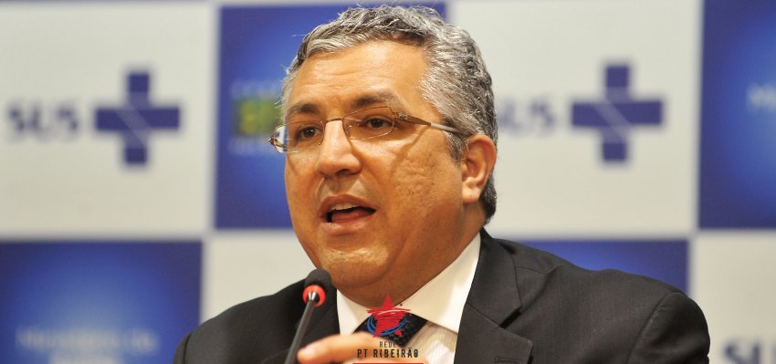 Alexandre Padilha: Depressão tá logo aqui