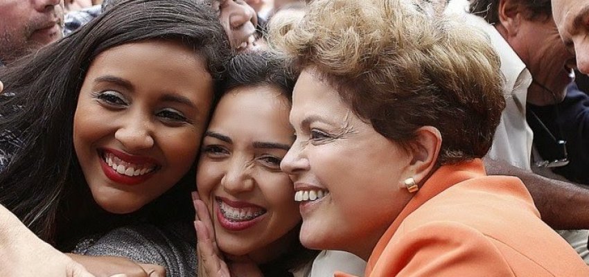 Dilma Rousseff: Um feliz 2016 para o povo brasileiro