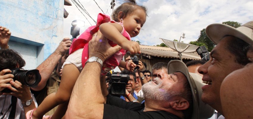 Defender Lula é um dever não só do PT. Defender Lula é defender o legado do povo!