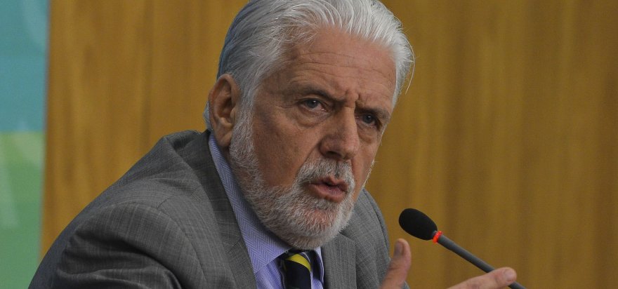 Nós vamos enterrar o impeachment, garante Jaques Wagner