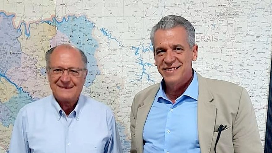 José Alfredo conversou com o vice-presidente Geraldo Alckmin na véspera do lançamento do programa Nova Indústria Brasil (NIB)